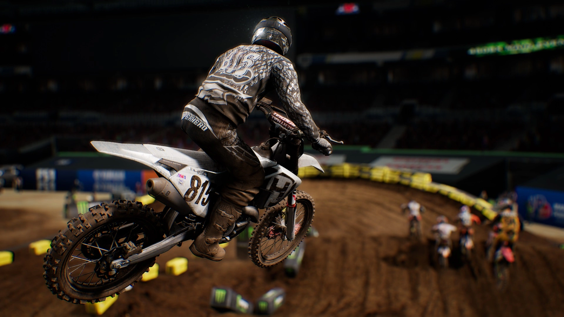 Скриншот-10 из игры Monster Energy Supercross — The Official Videogame